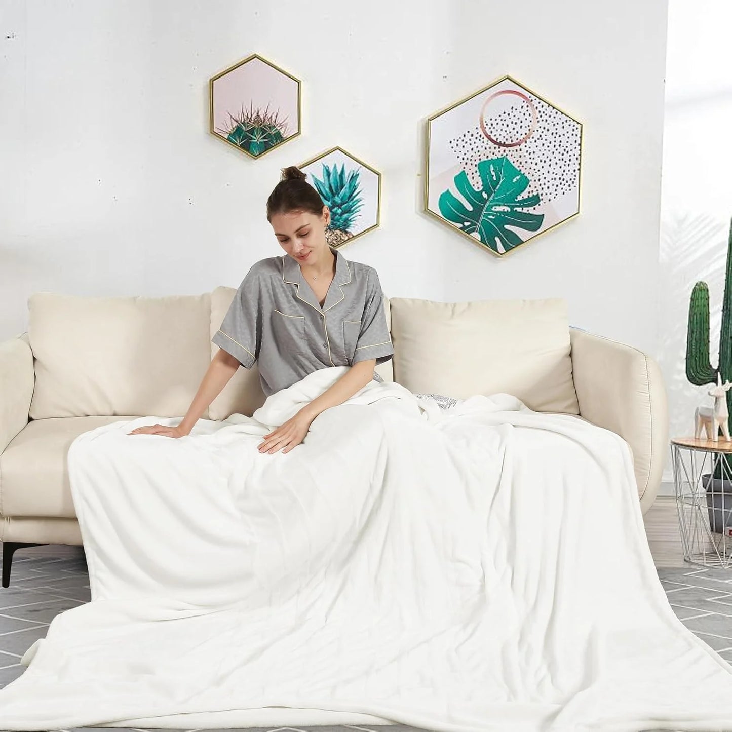 SUNNY HEAT Heated Electric Blanket Full Size 72"x84" - Blanket with 4 Heating Levels & 10 Auto Off - Winter Comfortable Relaxation Heated Blanket for office & Bedding, White