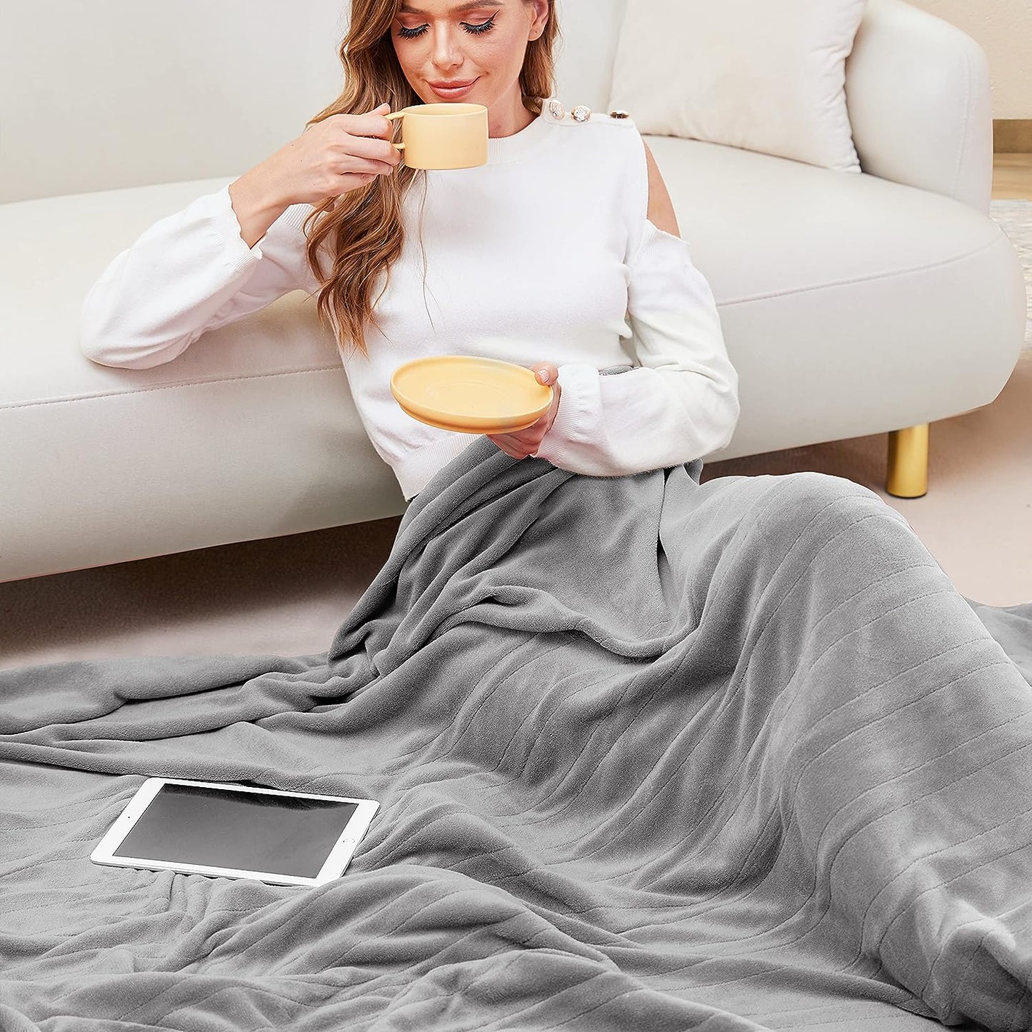 Heated Blanket 62x84'' Twin Size with 4 Heating Levels 10 Hours Auto-Off Electric Throw in Cozy Plush Fabric Reversible for Home Bedding Couch- Grey