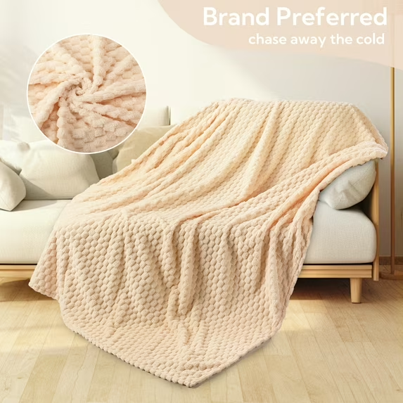 SUNNY HEAT Flannel Blanket Twin Size Luxury Bed Blanket, Summer Lightweight All-Season Comfort, Skin Friendly, White